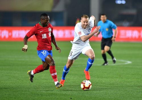 现役球员爆料视频大全,揭秘球场背后故事与真相 第1张 现役球员爆料视频大全,揭秘球场背后故事与真相 第1张